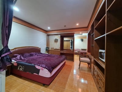 Property image 1 of 4