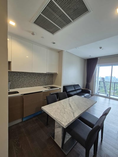 Property image 1 of 11