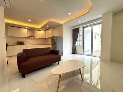 Property image 1 of 17
