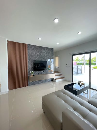 Property image 1 of 15