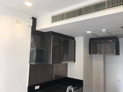 Property image 1 of 2