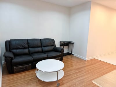 Property image 1 of 12