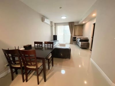 Property image 1 of 5