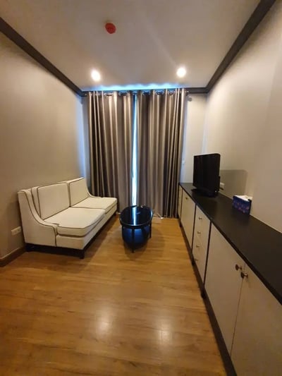 Property image 1 of 6