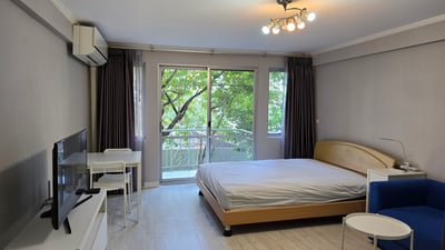 Property image 1 of 8