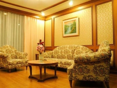 Property image 1 of 5