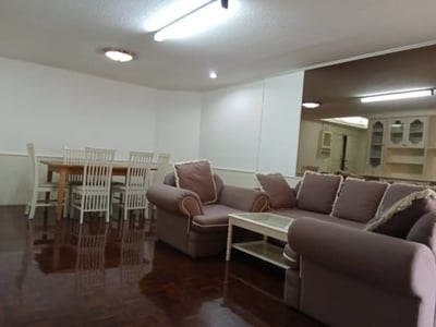 Property image 1 of 11