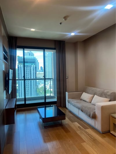 Property image 1 of 6