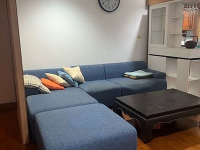 Property image 1 of 5