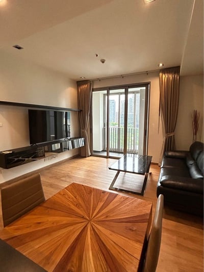 Property image 1 of 12