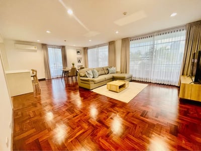 Property image 1 of 20