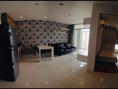 Property image 1 of 6