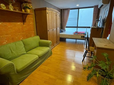 Property image 1 of 5