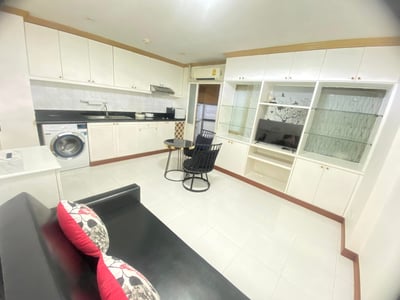 Property image 1 of 6