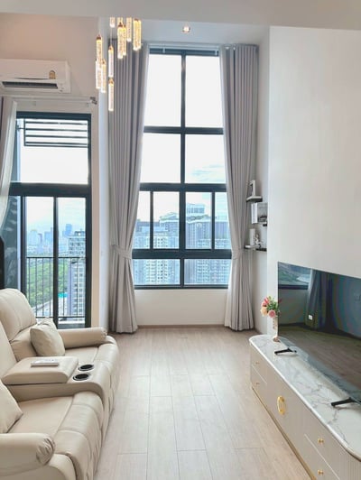 Property image 1 of 9