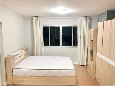 Property image 1 of 7