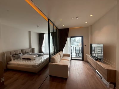 Property image 1 of 12