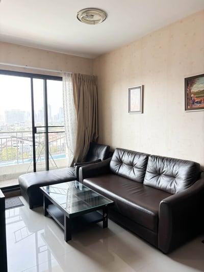 Property image 1 of 6