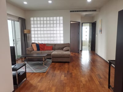 Property image 1 of 12