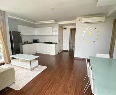 Property image 1 of 5
