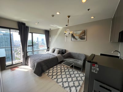 Property image 1 of 11