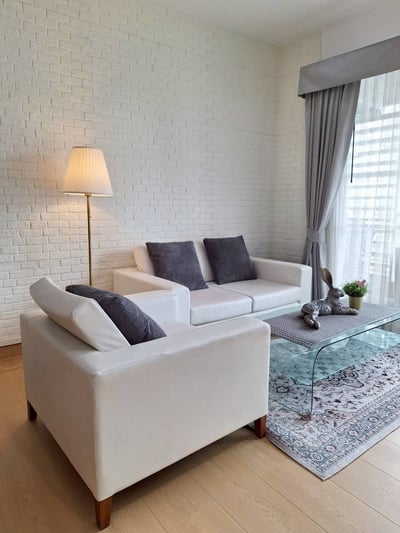 Property image 1 of 17