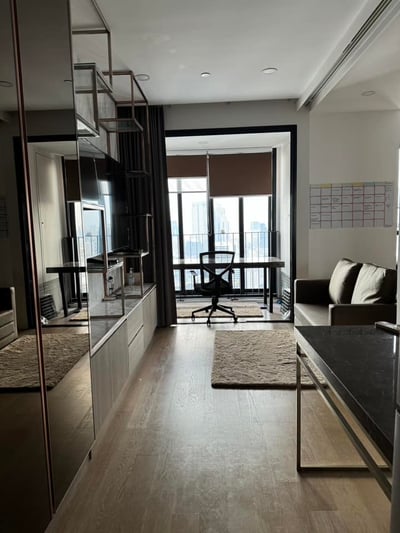 Property image 1 of 7