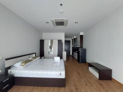 Property image 1 of 5