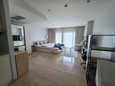 Property image 1 of 3