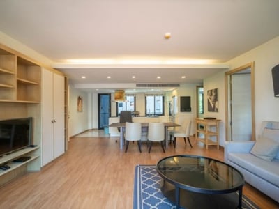 Property image 1 of 5