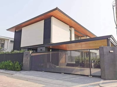 Property image 1 of 10