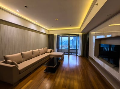 Property image 1 of 7
