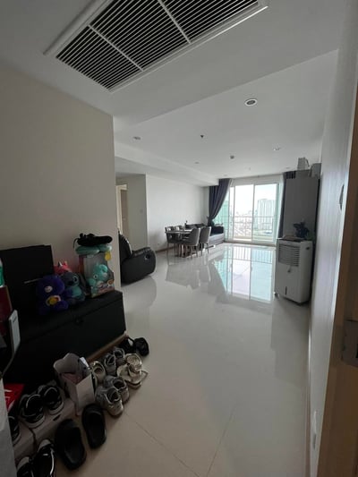 Property image 1 of 6