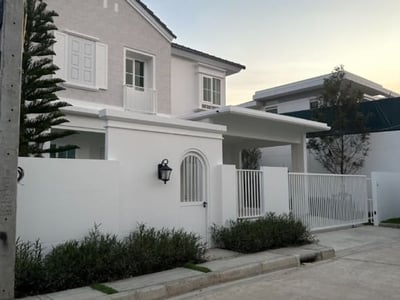 Property image 1 of 5