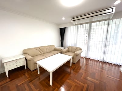 Property image 1 of 18