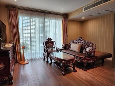 Property image 1 of 5