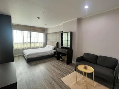 Property image 1 of 4