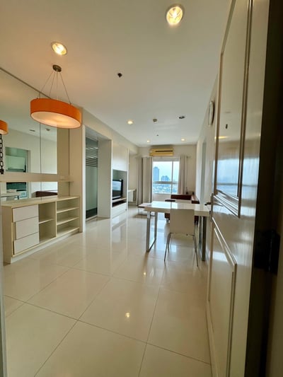 Property image 1 of 7