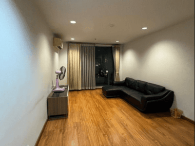 Property image 1 of 4
