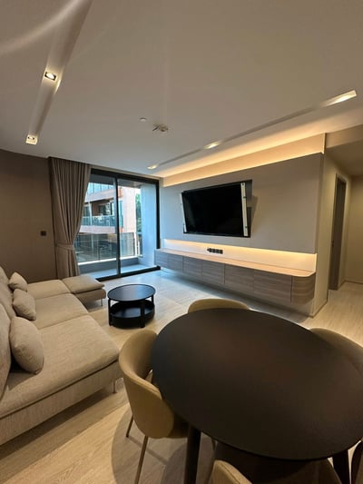 Property image 1 of 11