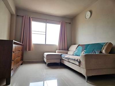 Property image 1 of 6