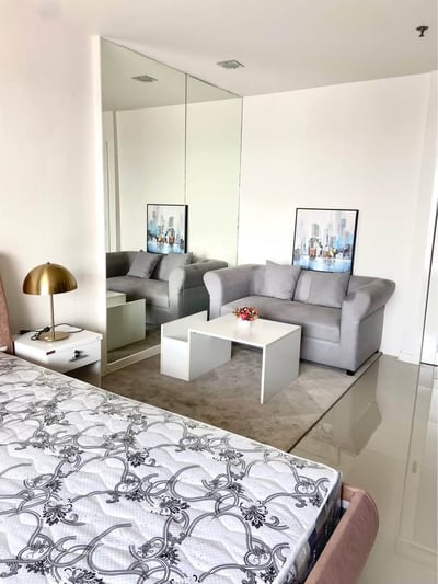 Property image 1 of 7