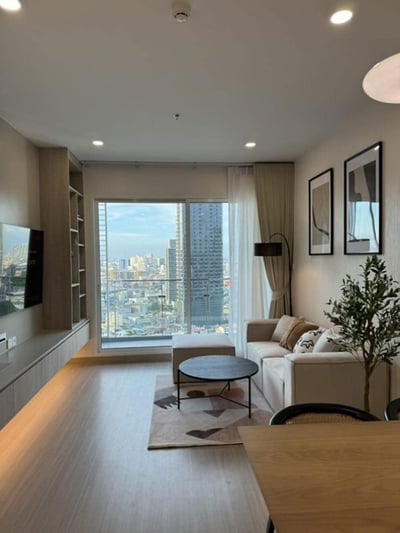 Property image 1 of 20