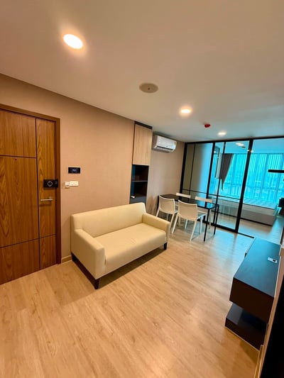 Property image 1 of 6