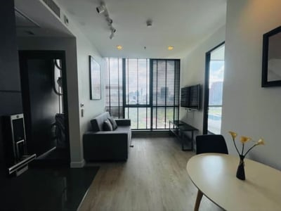 Property image 1 of 9