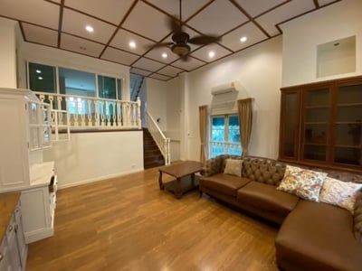 Property image 1 of 5