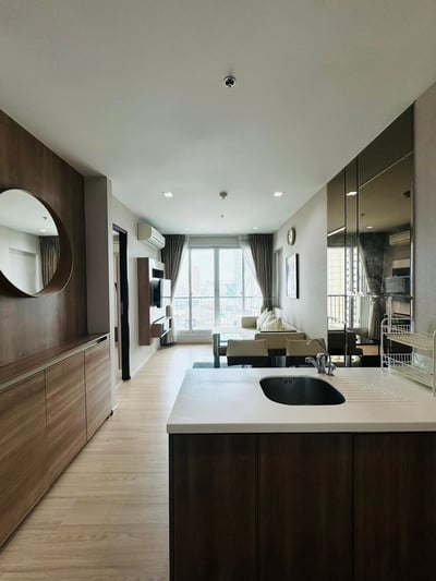 Property image 1 of 12