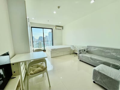 Property image 1 of 7
