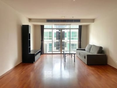 Property image 1 of 5