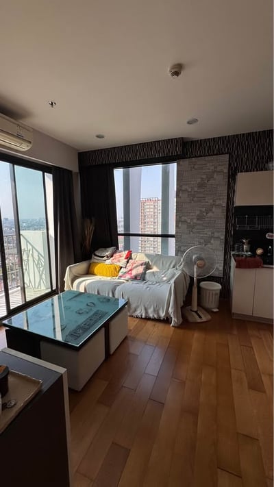 Property image 1 of 12